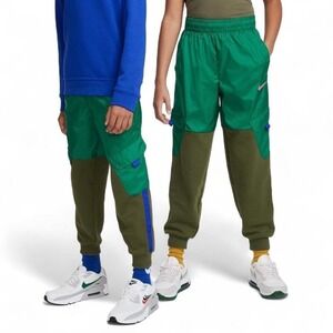Nike Outdoor Play Colorblock Jogger Pants|Size XL